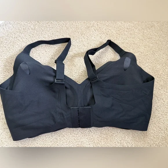 Shecurve Seamless Soft Comfort Jelly Strip Wireless Bra - Large, Black. New! - Picture 3 of 3